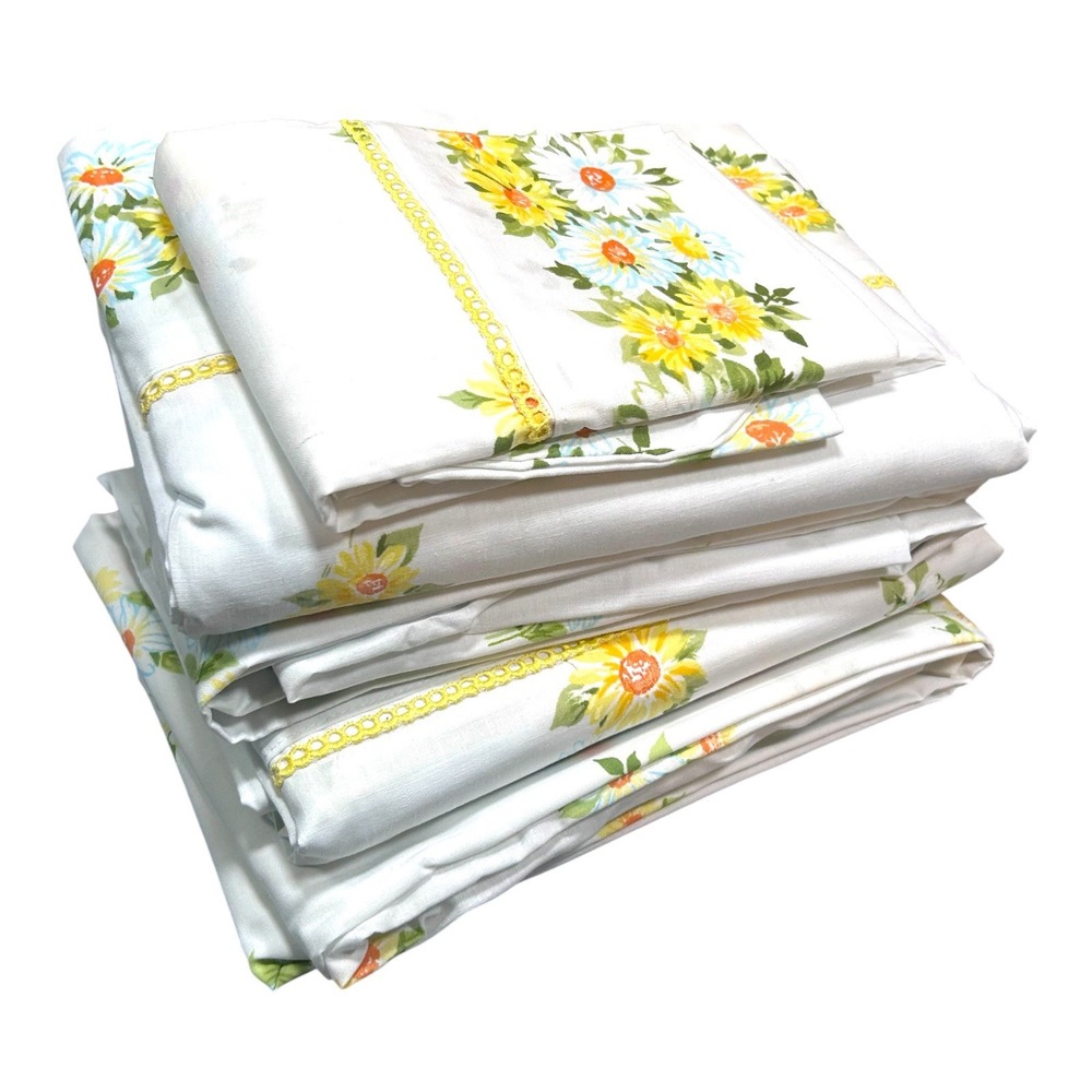 Vintage Morgan Jones Floral Daisy TWO COMPLETE SETS Twin Sheets Cottage core